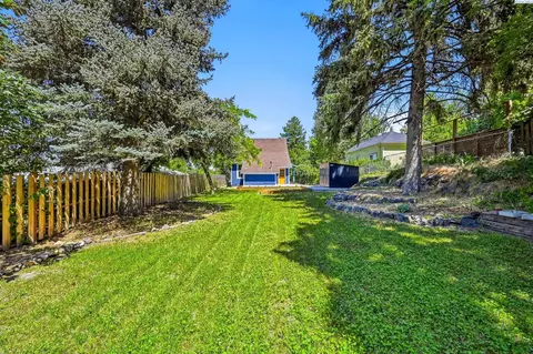 Exterior - 151 SE Water St, Pullman, WA 99163 photo 4 of 11