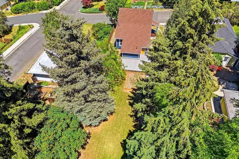 View/Area - 151 SE Water St, Pullman, WA 99163 photo 3 of 4
