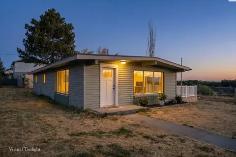 83603 N Harrington Rd, West Richland, WA 99353