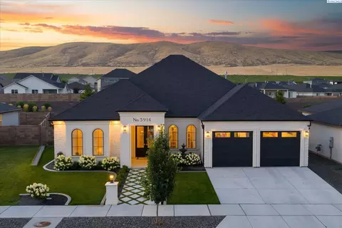 3914 Barbera St, Richland, WA 99352