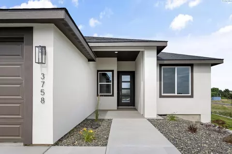 3758 S Nelson St, Kennewick, WA 99338