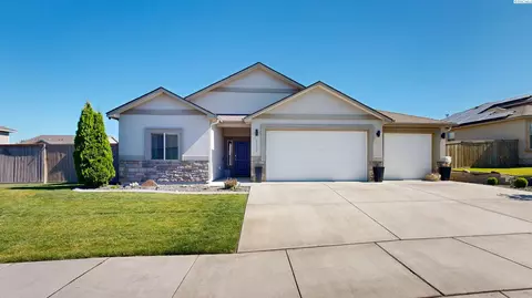 3132 River Park Dr, Richland, WA 99354
