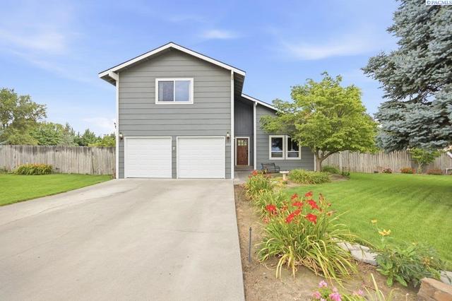 203 E 45th Pl, Kennewick, WA 99337