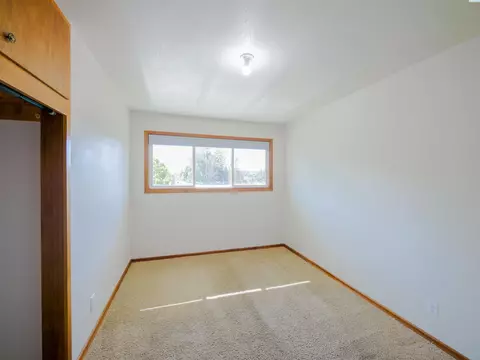 Bedroom - 1205 NW Clifford St, Pullman, WA 99163 photo 1 of 7