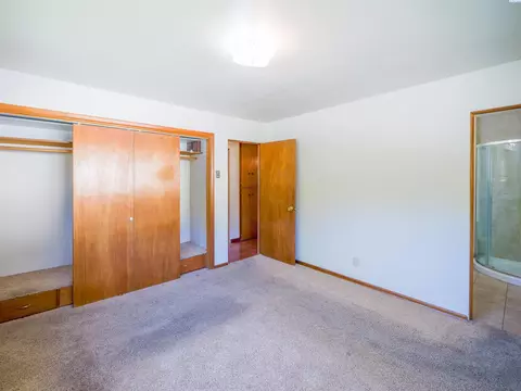 Bedroom - 1205 NW Clifford St, Pullman, WA 99163 photo 6 of 7