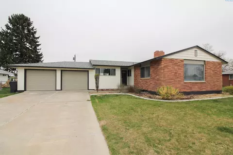1500 Woodbury St, Richland, WA 99352