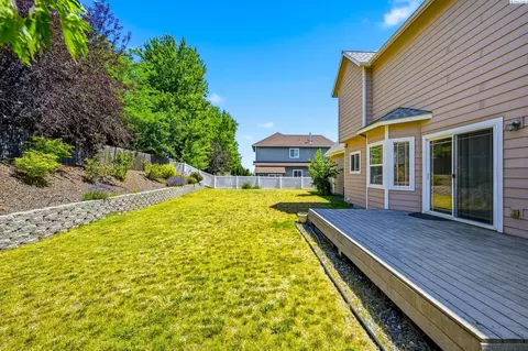 Exterior - 610 SW Sundance, Pullman, WA 99163 photo 4 of 7