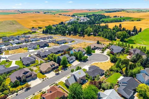 View/Area - 610 SW Sundance, Pullman, WA 99163 photo 3 of 5