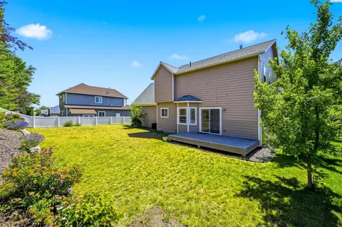 Exterior - 610 SW Sundance, Pullman, WA 99163 photo 6 of 7