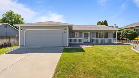 910 S Arthur, Kennewick, WA 99336