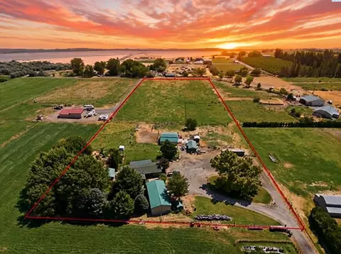246006 E 672 Pr SE, Kennewick, WA 99337