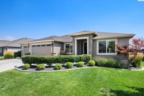 2107 Legacy Ln, Richland, WA 99352