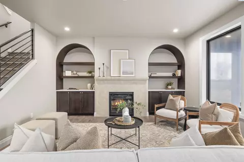 184 Taylor Ln, Pasco, WA 99301