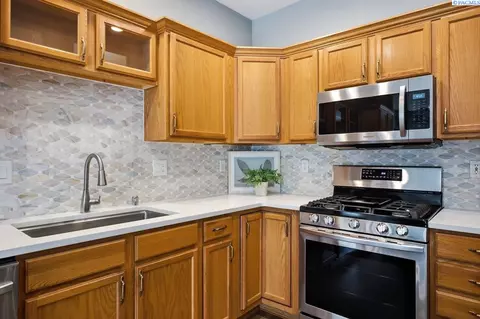 119 Rosemary, Richland, WA 99352
