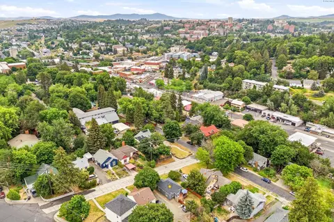View/Area - 225 SW Blaine St, Pullman, WA 99163 photo 3 of 5