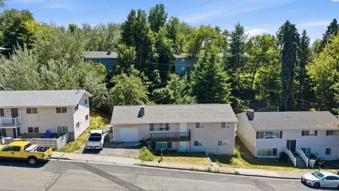View/Area - 1625 NE Whealand, Pullman, WA 99163 photo 1 of 1