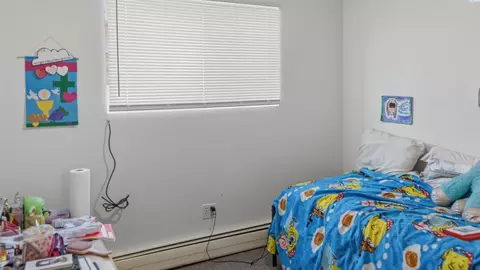 Bedroom - 1625 NE Whealand, Pullman, WA 99163 photo 3 of 4