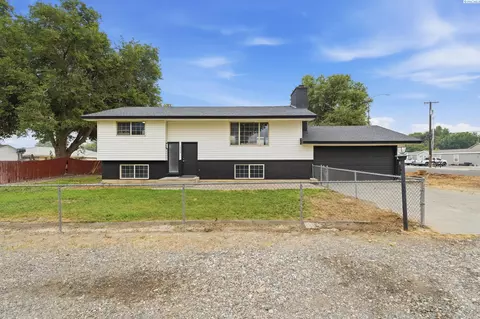 1828 W 19th Ave, Kennewick, WA 99337