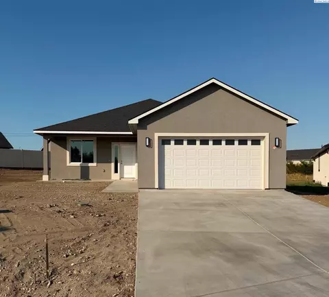 2119 S Elm Pl, Kennewick, WA 99337