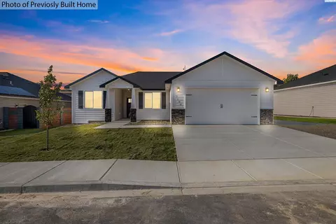 3026 S Belfair, Kennewick, WA 99338