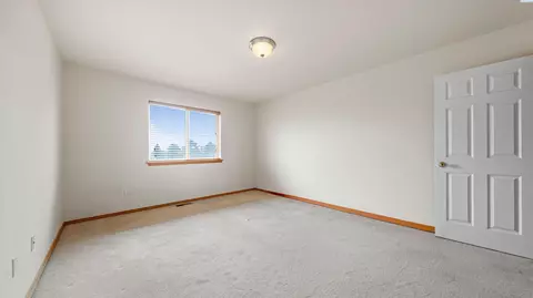 Bedroom - 146 Henley Dr, Pasco, WA 99301 photo 6 of 6
