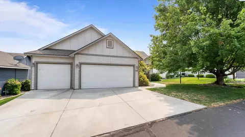 Exterior - 146 Henley Dr, Pasco, WA 99301 photo 2 of 3