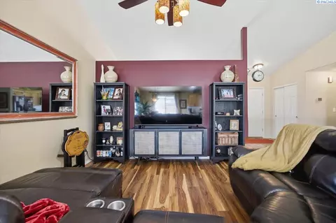 Other - 5004 Arthur Ln, Pasco, WA 99301 photo 8 of 10