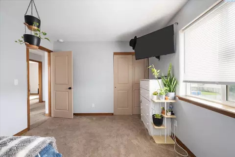 Bedroom - 4015 Twilight Ct, Pasco, WA 99301 photo 2 of 7