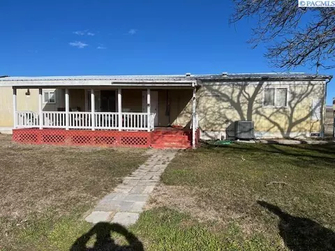 163201 W Apricot Rd, Prosser, WA 99350
