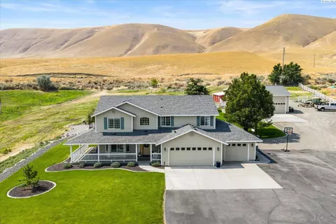 19624 N Webber Canyon Rd, Benton City, WA 99320