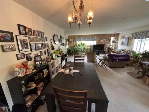 Dining - 292 NW Sunrise Dr, Pullman, WA 99163 photo 3 of 3