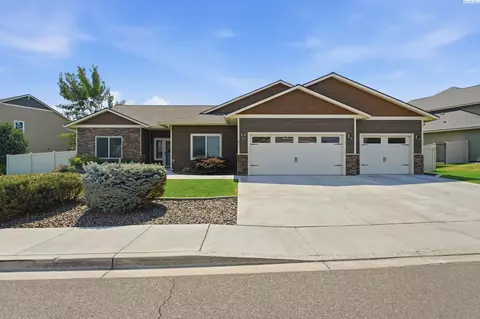 611 Hunter St, Richland, WA 99352