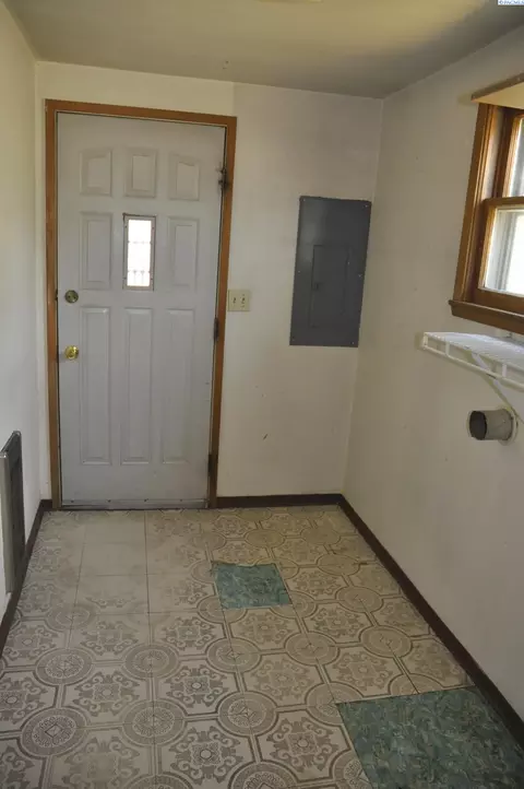 Other - 105 E 7th St, Colfax, WA 99111 photo 2 of 2