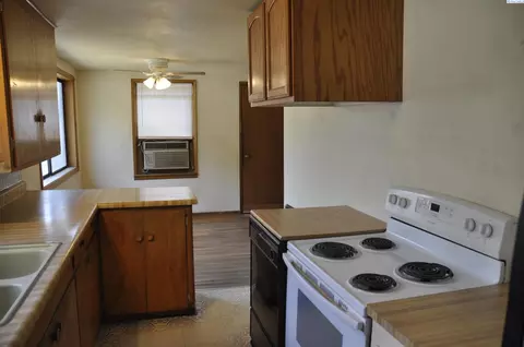 Other - 105 E 7th St, Colfax, WA 99111 photo 1 of 2