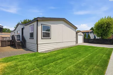 2105 N Steptoe St #113, Kennewick, WA 99336