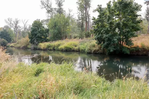 740 Rest Haven Rd, Yakima, WA 98901