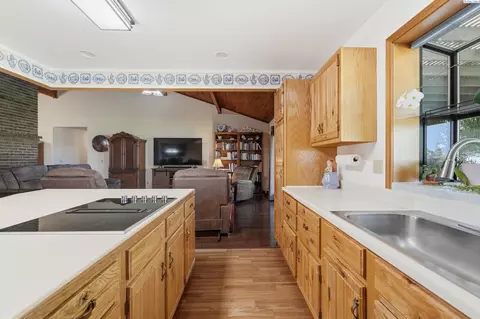 Kitchen - 3011 Birch Rd, Pasco, WA 99301 photo 2 of 4