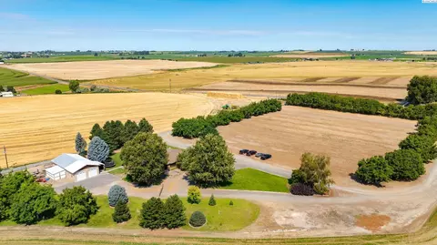 View/Area - 3011 Birch Rd, Pasco, WA 99301 photo 1 of 4