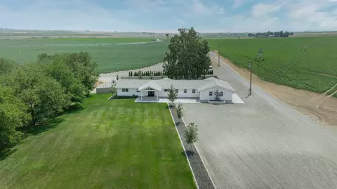 1181 W Sagemoor, Pasco, WA 99301