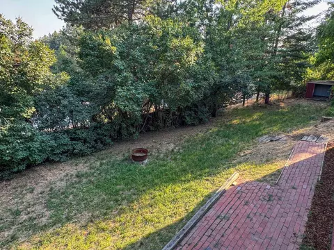 Exterior - 1645 NE Lower Dr, Pullman, WA 99163 photo 1 of 3