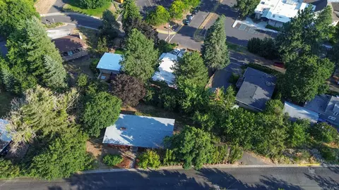 View/Area - 1645 NE Lower Dr, Pullman, WA 99163 photo 1 of 1