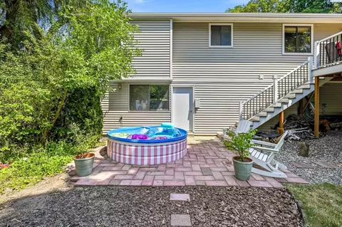 Exterior - 625 SE Highland Way, Pullman, WA 99163 photo 7 of 12