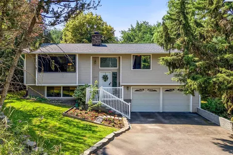 Exterior - 625 SE Highland Way, Pullman, WA 99163 photo 9 of 12