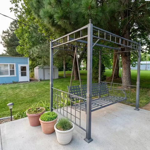 Exterior - 101 Canal Dr, Mesa, WA 99343 photo 16 of 16
