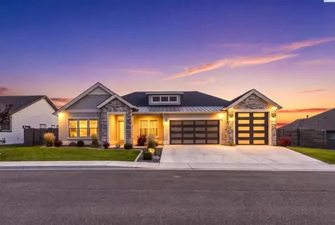 2319 Skyview Loop, Richland, WA 99352