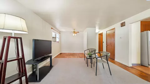 Living - 1735 N 18th Dr, Pasco, WA 99301 photo 4 of 5