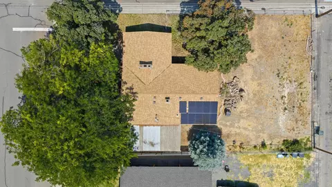 View/Area - 1735 N 18th Dr, Pasco, WA 99301 photo 1 of 9