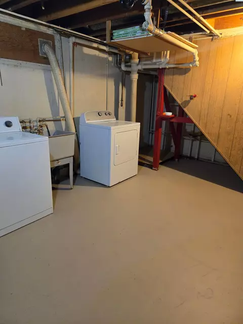 Other - 1735 N 18th Dr, Pasco, WA 99301 photo 9 of 10