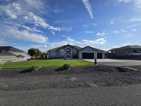2914 Karlee Dr, Richland, WA 99352