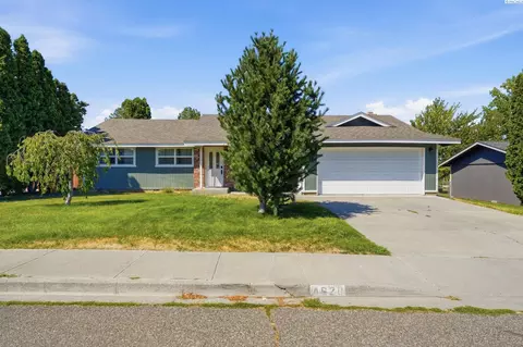 4620 Grouse Dr, West Richland, WA 99353